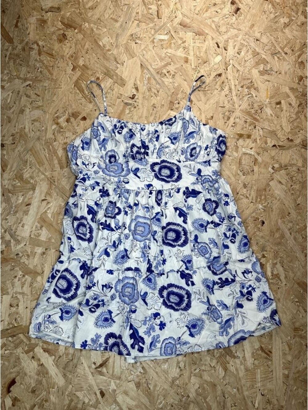 Express Women XL Blue White Floral Spaghetti Strap Tiered Babydoll Mini Dress